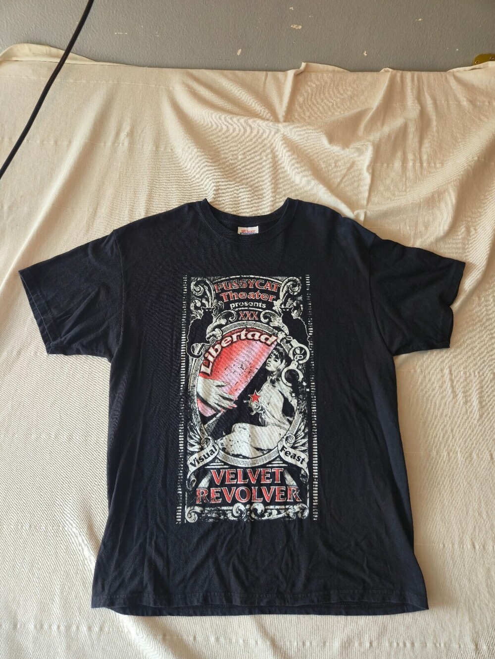 Vintage 2007 Velvet Revolver Pussycat Theater Libertad Band T-Shirt Large